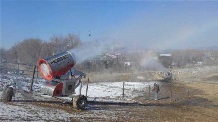 造雪機